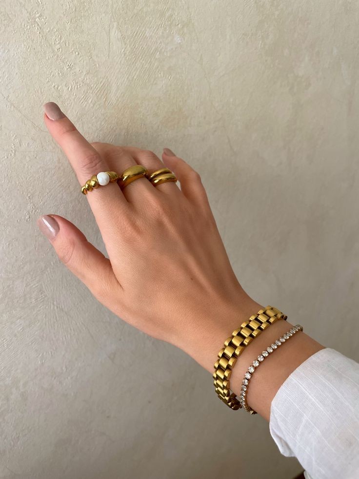 Watch Style Bracelet (Gold)