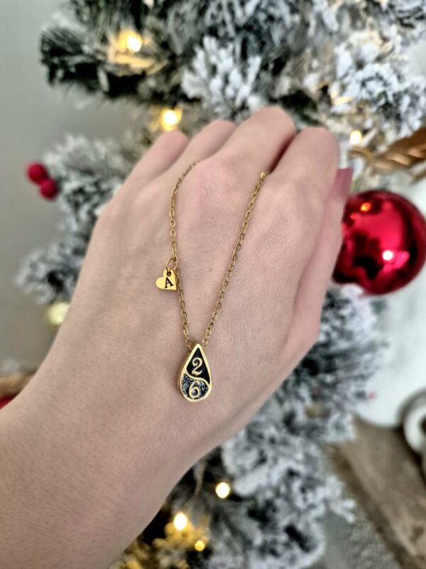 Ατσάλινο Κολιέ Γούρι 2026 με χάραξη